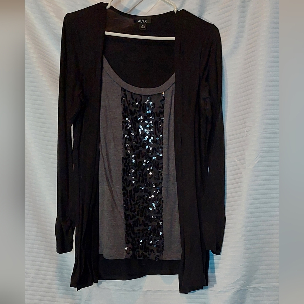 3/$5 Alyx Black and Gray Sequin Size Medium Women's Top